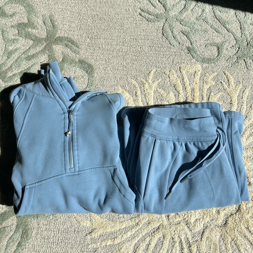 Lululemon scuba sweatset